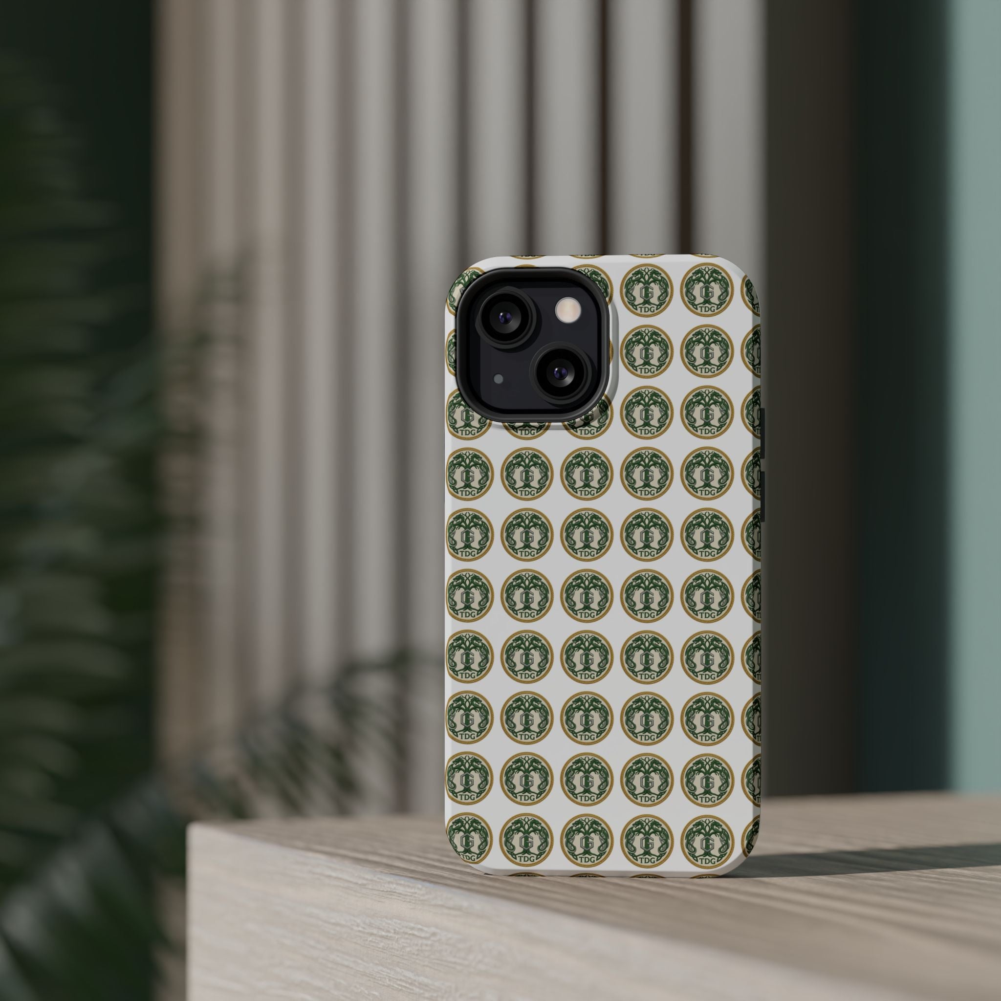 TDG - Magnetic Impact-Resistant Cases